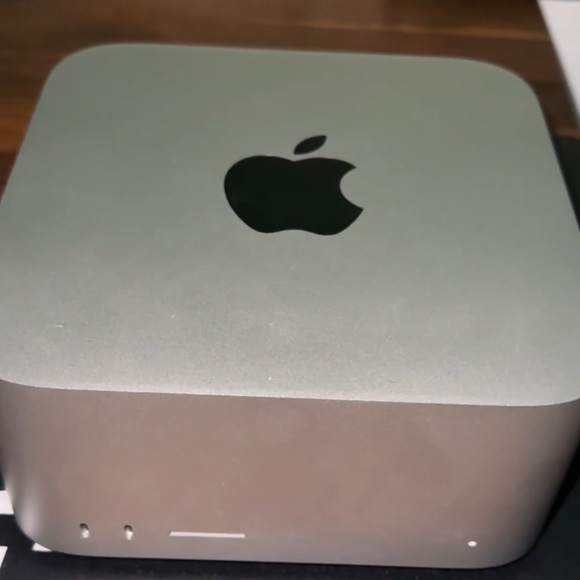 Apple max studio - Picture 3 of 5